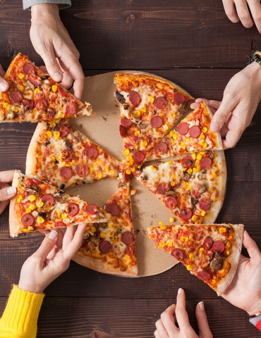 Vente de pizzas - Ecole de Saint Victor