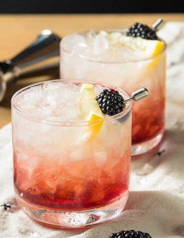 Atelier cocktails Gin et Rhum au bar des graviers