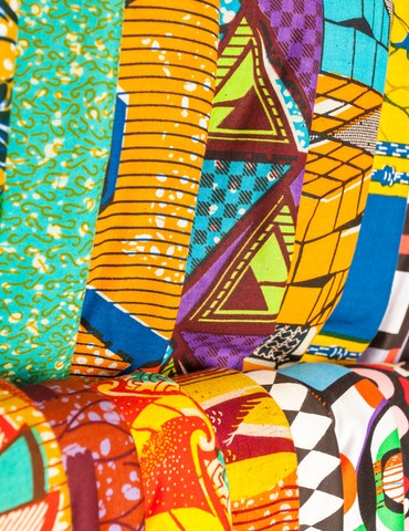 Tapis à histoire, elle court la rivière - Festival Partir en livre