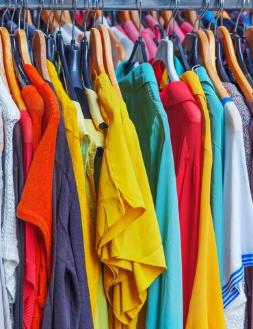 Souk et Troc vêtements, espace de gratuité vêtements