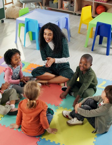 Les p'tites comptines de l'automne - Le mois des familles