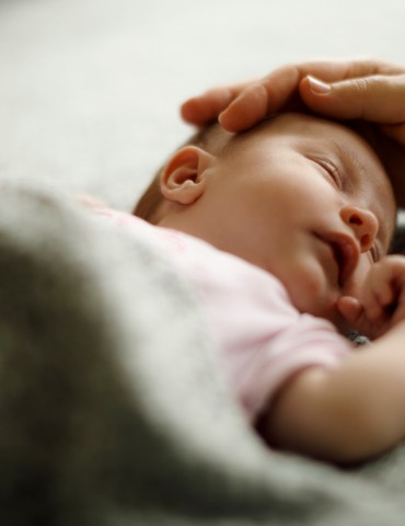 Sommeil et rythme du nourrisson - Le mois des familles