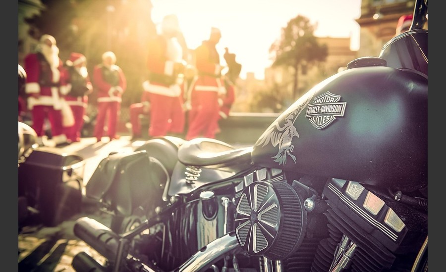 alade des papas Noels motards_Tournon-sur-Rhône