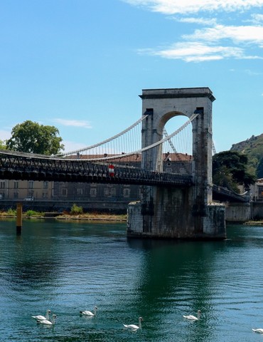 Un Pont d’Histoire - Le Point Commun