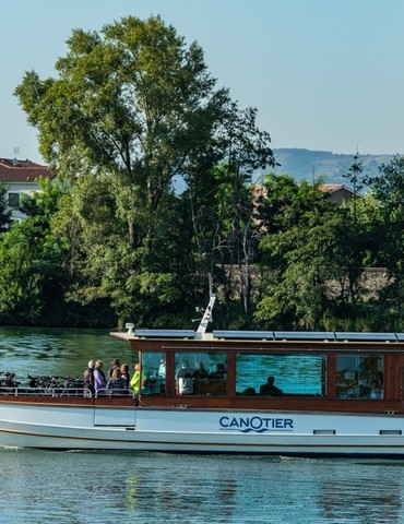 Le classique - parenthèse détente sur l'eau avec Les Canotiers