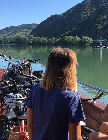 Croisière familiale "le petit explorateur" à Tournon sur Rhône avec Les Canotiers