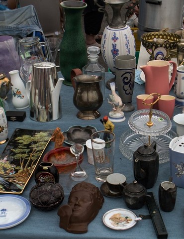 Vide grenier Charmes sur l'Herbasse