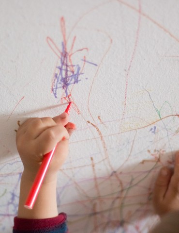 Création d'une affiche Cherch' et Trouv' le Héros - Partir en Livre